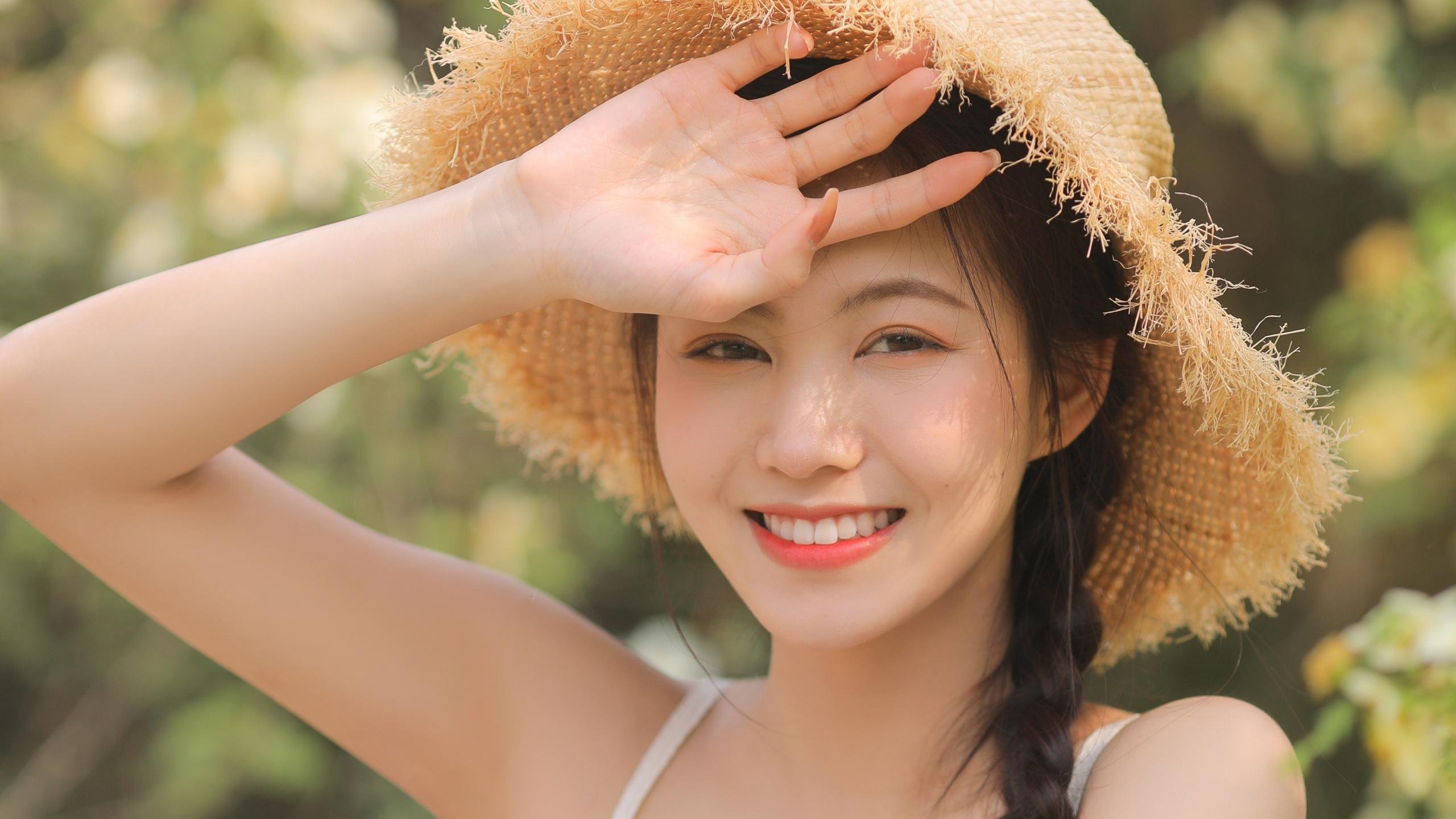 九游社区-体坛巨星的动人表现：球场上的光芒，球类体育明星